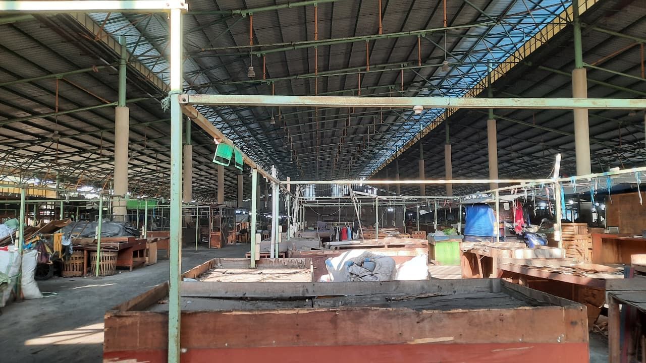 Foto : Kondisi dalam pasar yang memprihatinkan