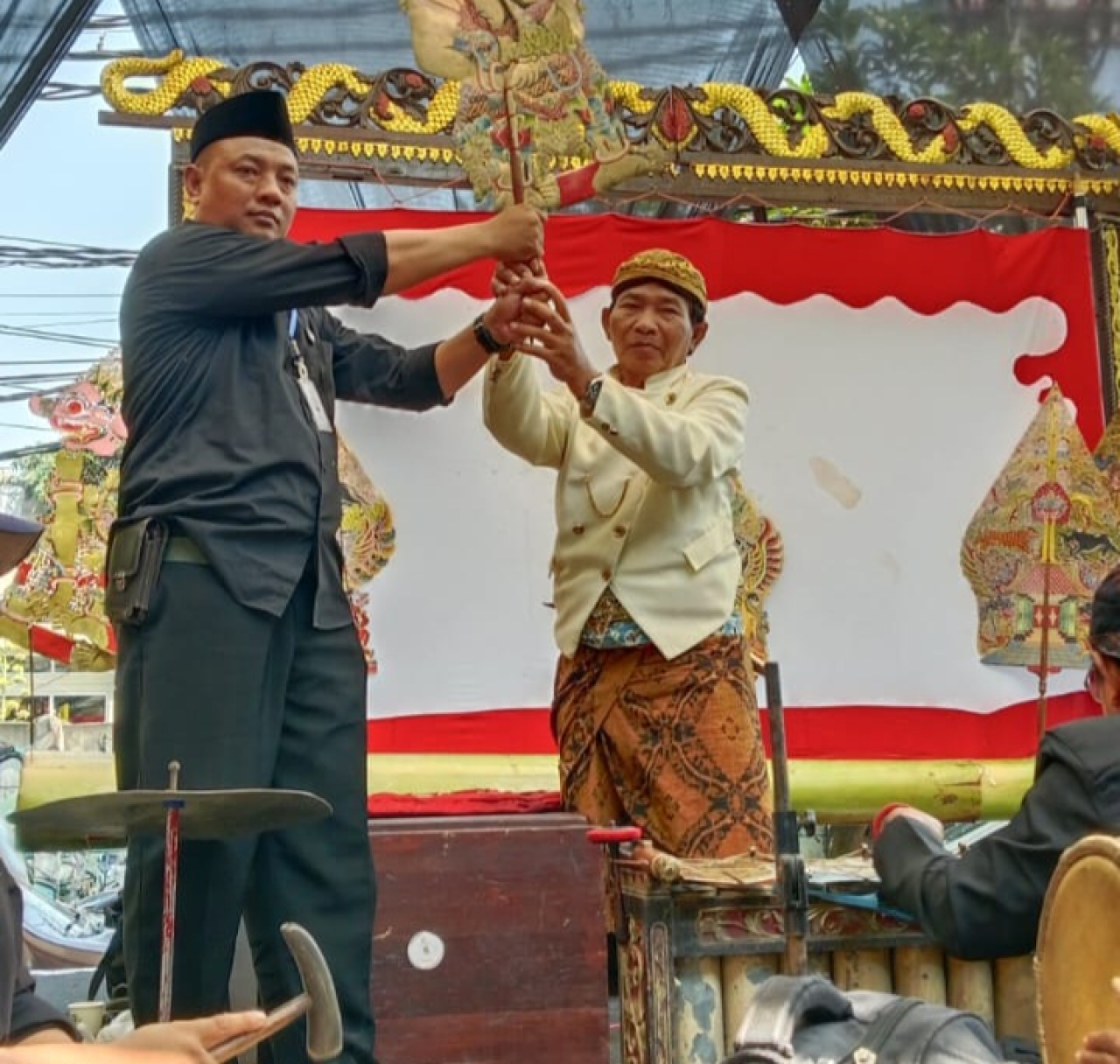 pelestarian warisan budaya Nusantara, budaya dan spiritual rutin dilaksanakan setiap Bulan Suro di Cagar Budaya Arca Joko Dolog, Surabaya (Foto: Dok suro jokodolog/rj)